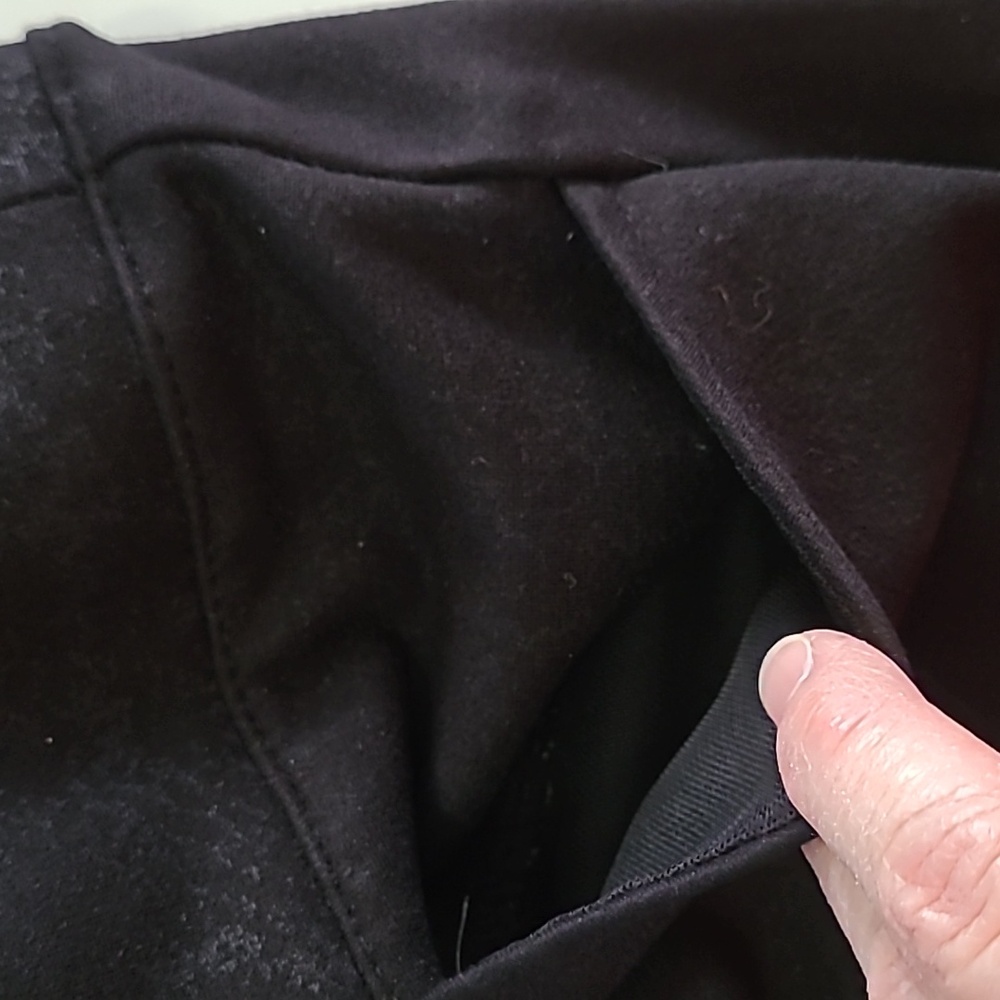 Studio By Torrid Black Designed Pullon Pocket Pix… - image 7